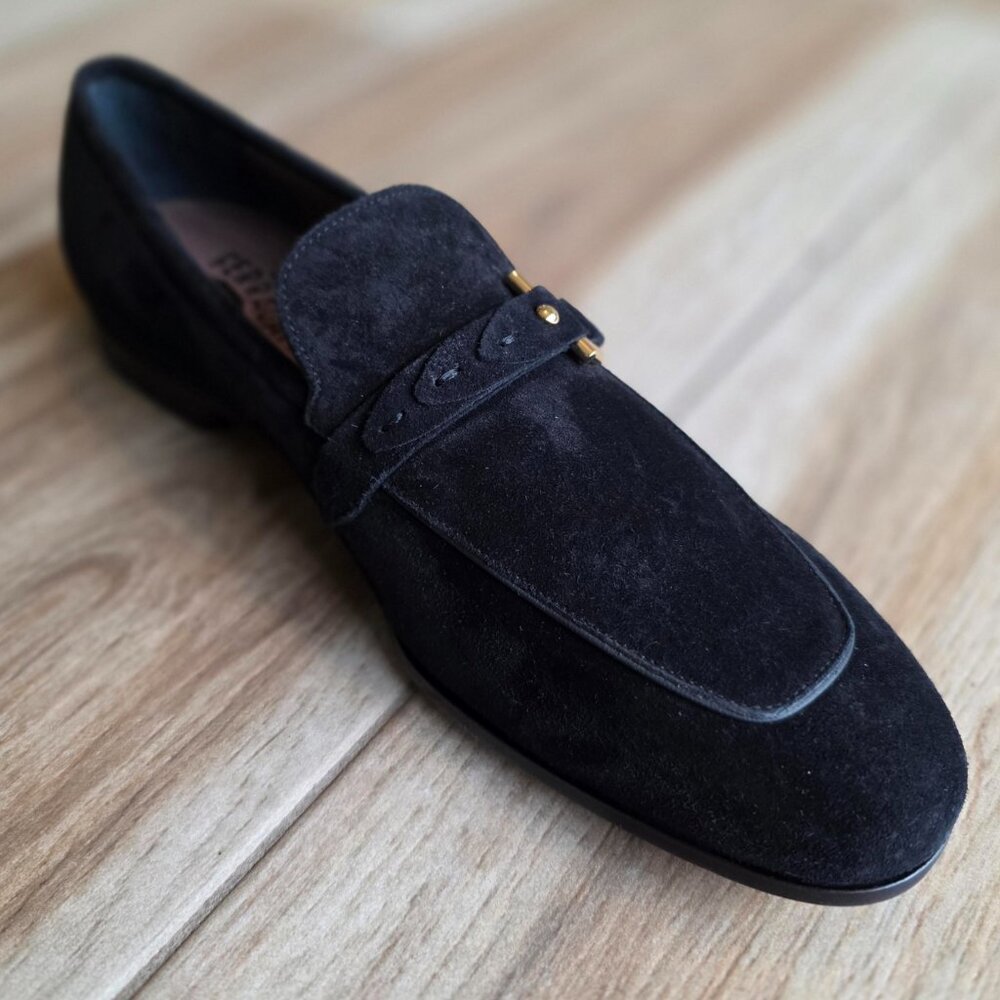 Salvatore Ferragamo Men's Black Suede Loafer 9D New@1